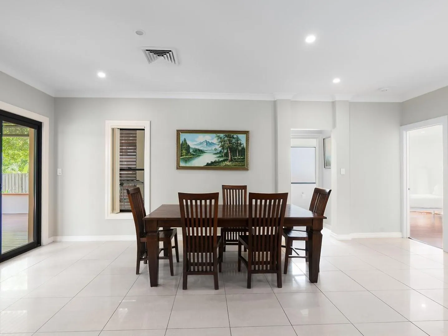4-Bedroom House @ Brookwater Bellbird Park